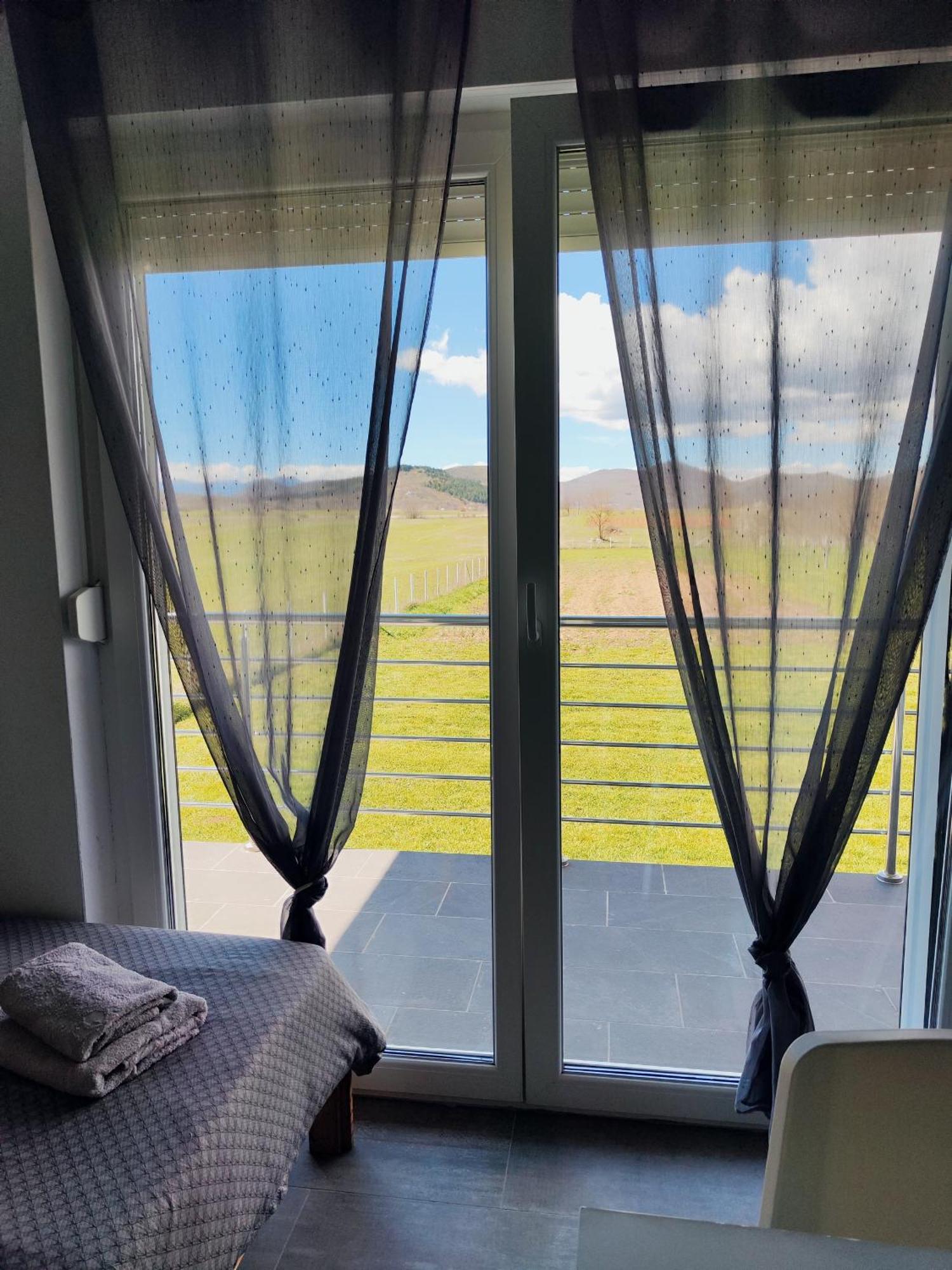 Apartman Marija Perusic Buitenkant foto