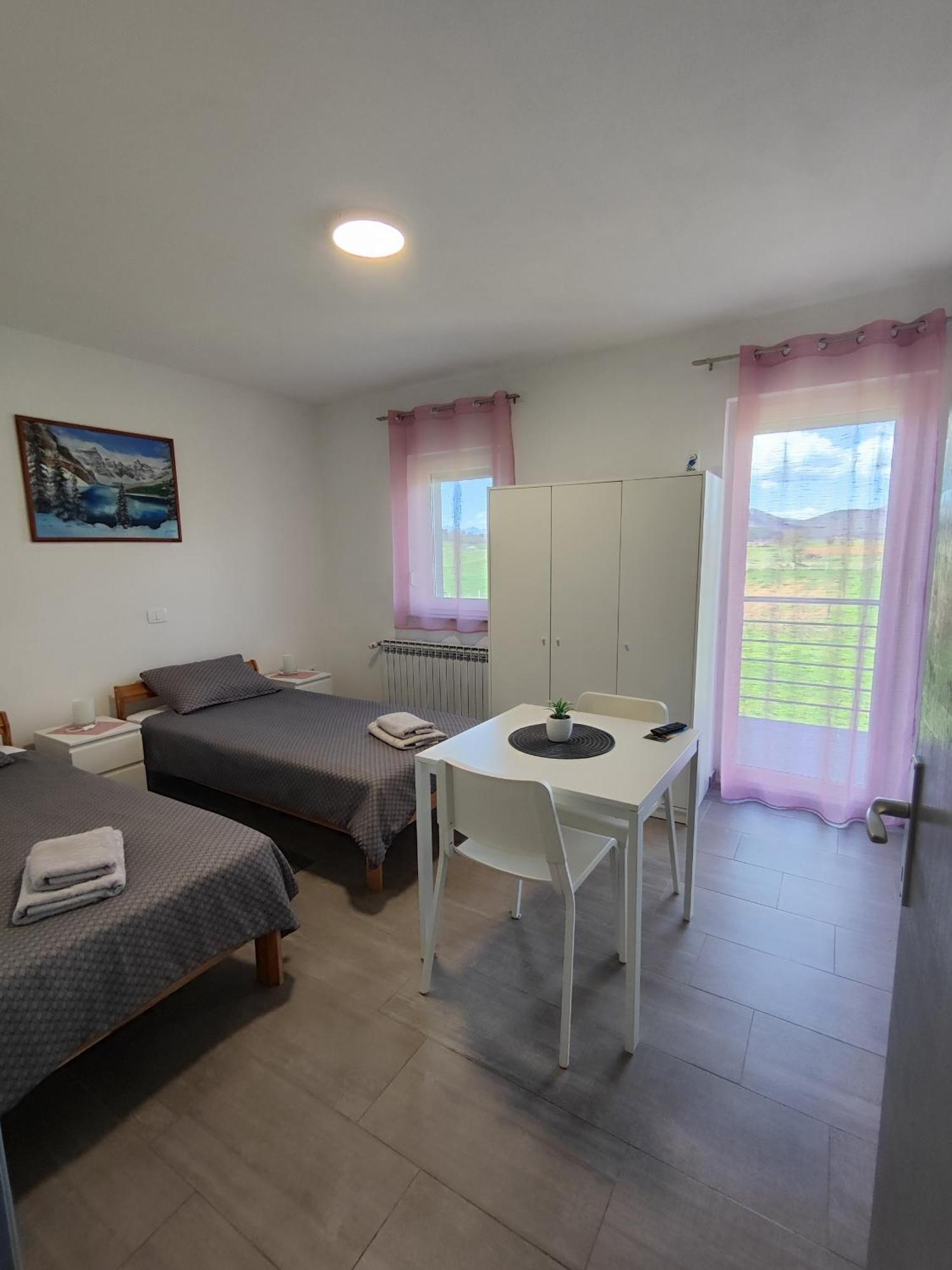 Apartman Marija Perusic Buitenkant foto